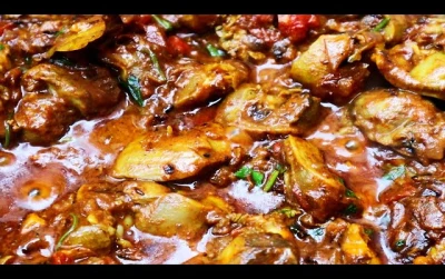 Gizzard and liver in curry sauce